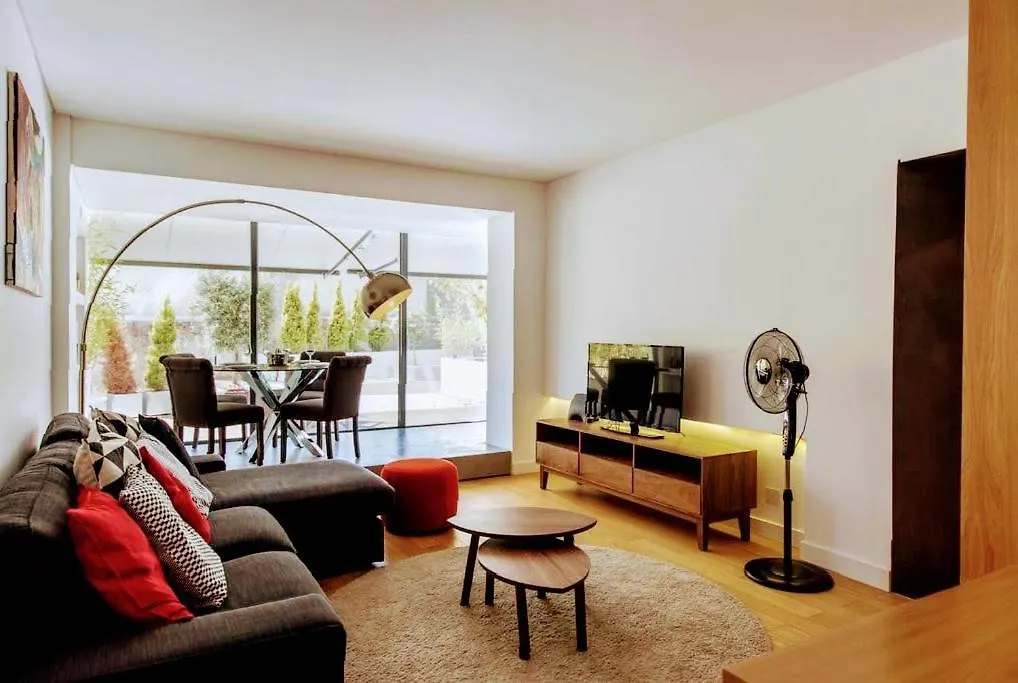Marques De Pombal Terrace By Lisbon Village Apartments location