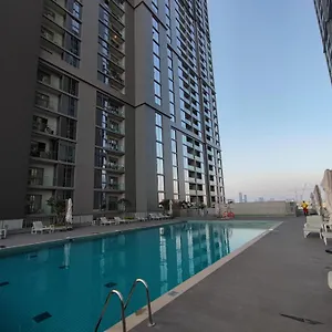 beautiful-2-bedroom-next-to-business-bay-sobha-creek-vista.dubaihotelsoffers.com/