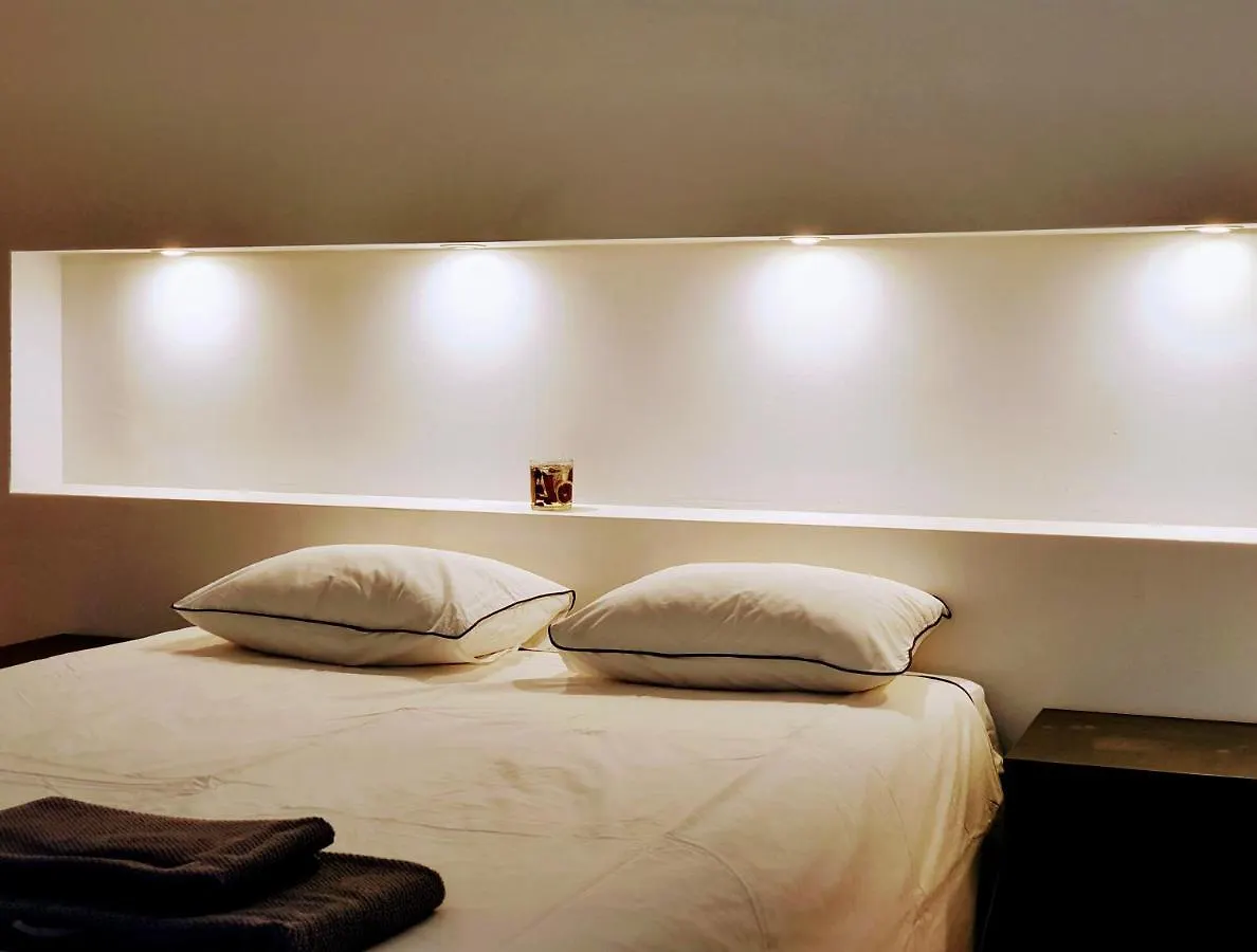 Marques De Pombal Terrace By Lisbon Village Apartments