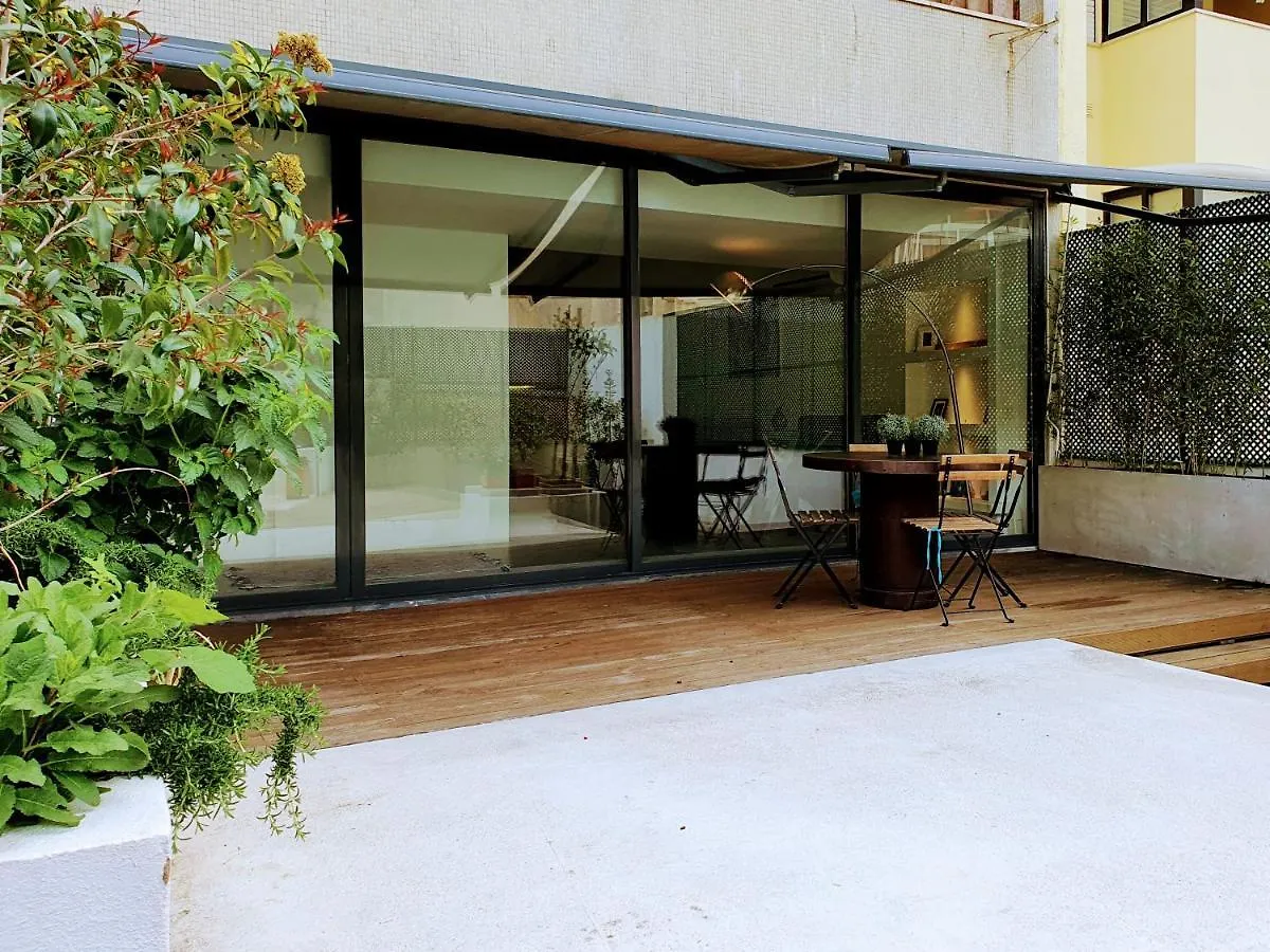 Marques De Pombal Terrace By Lisbon Village Apartments