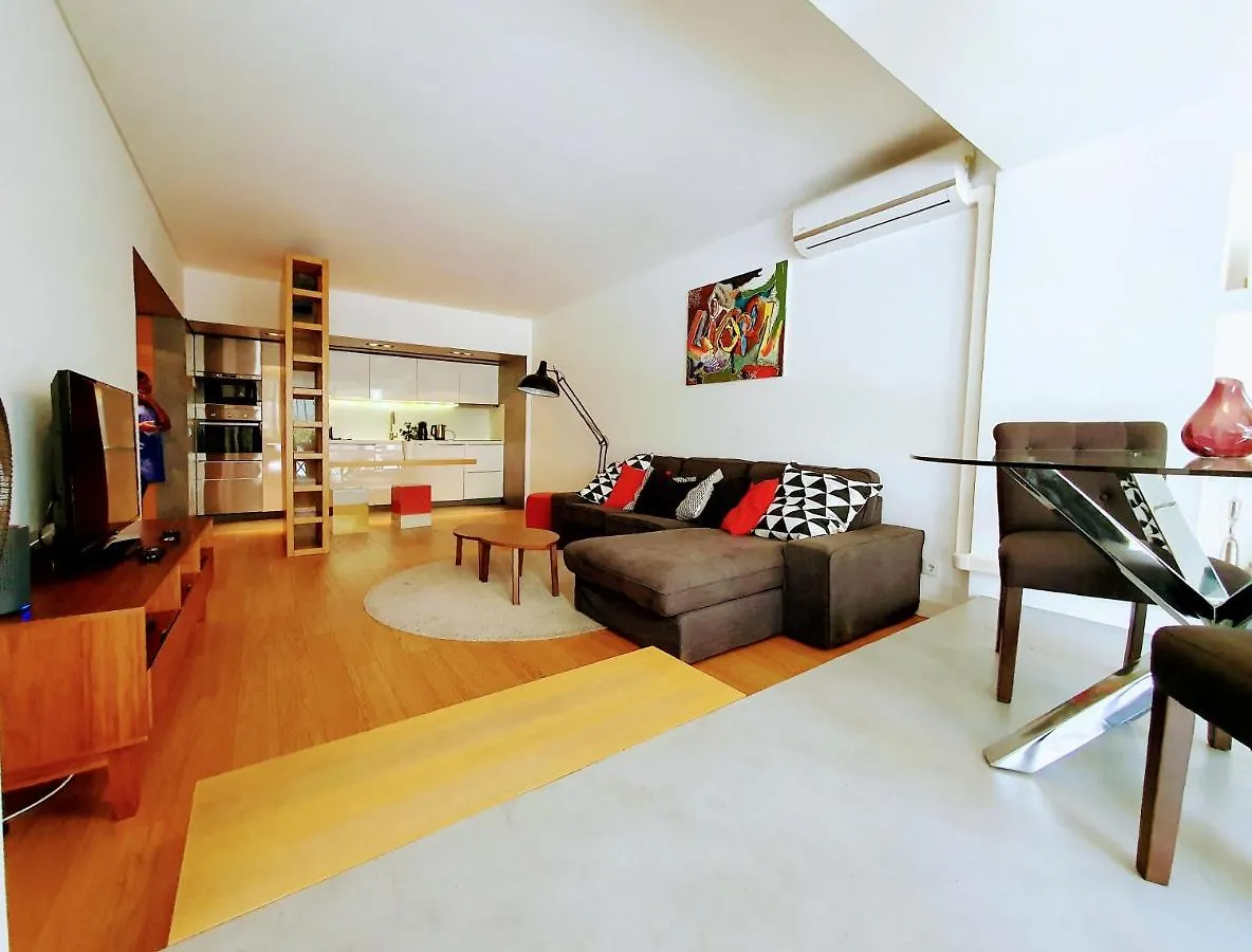 Marques De Pombal Terrace By Lisbon Village Apartments
